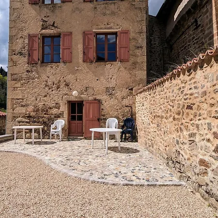 5 Pers. A Saint-vert: Nature, Calme, Proche Rivieres Et Sites Touristiques - Fr-1-582-223 Tatil Evi Saint-Vert