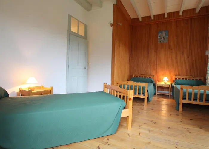 5 Pers. A Saint-vert: Nature, Calme, Proche Rivieres Et Sites Touristiques - Fr-1-582-223 *